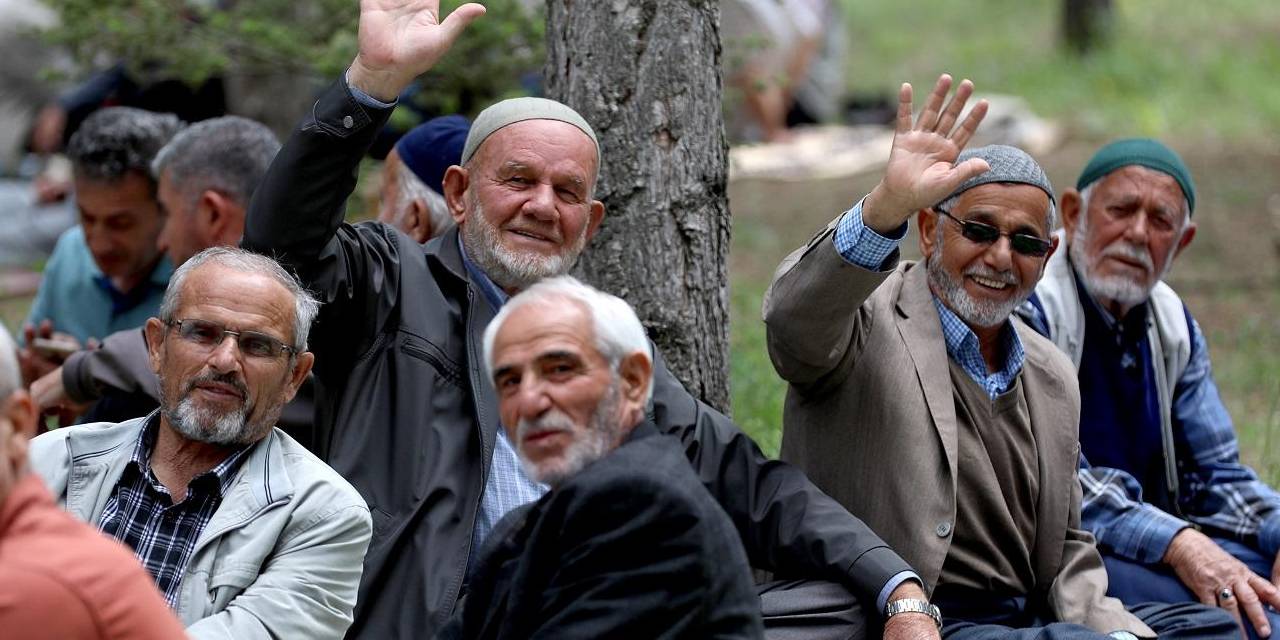 Emekliye 5 lira yaptı: Başkan resmen açıkladı!