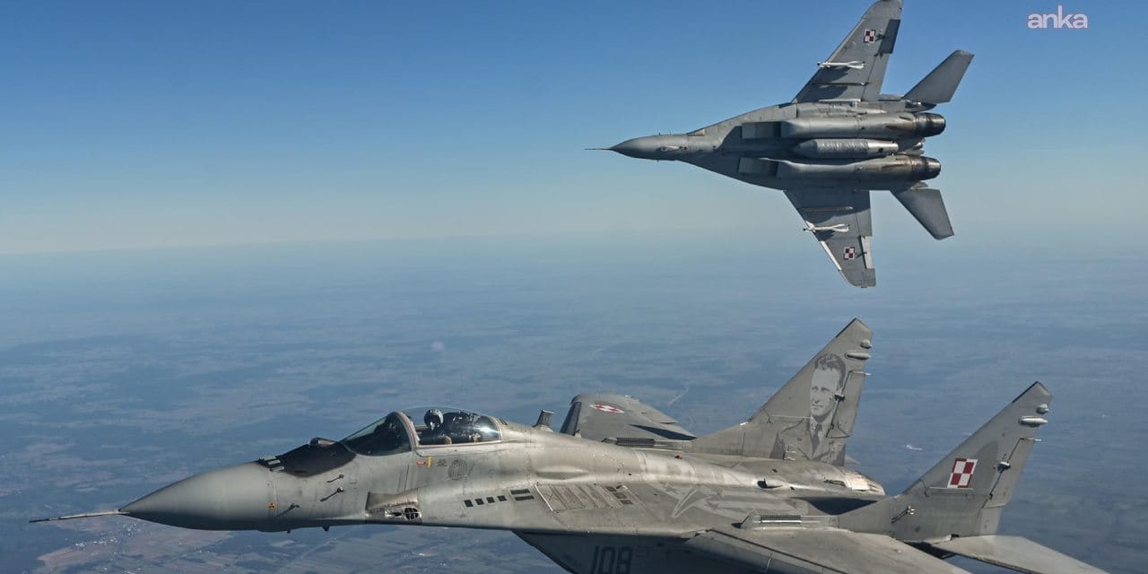 Rus keşif uçağı hava sahasını ihlal etti: Polonya jetleri durdurdu