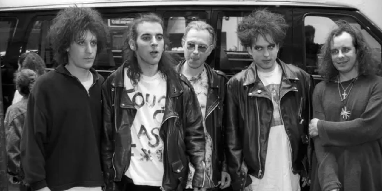 Ünlü rock grubu The Cure üyesi yıldız hayatını kaybetti