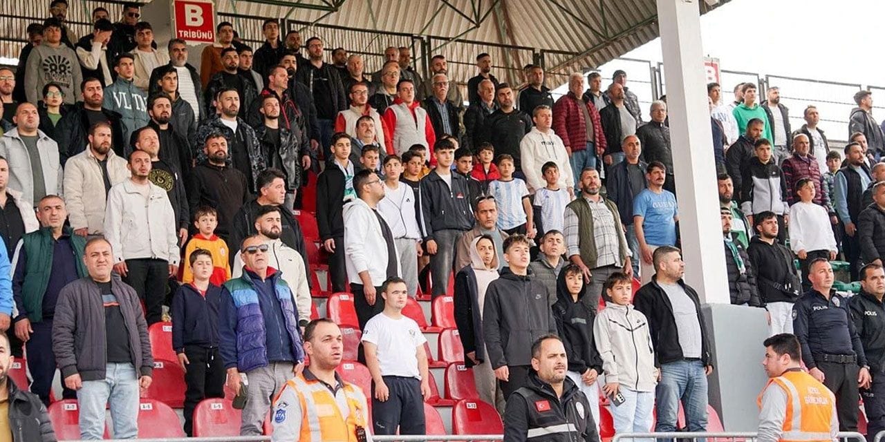 Play off'u hedefledi bilet fiyatlarını 1 liraya indirdi