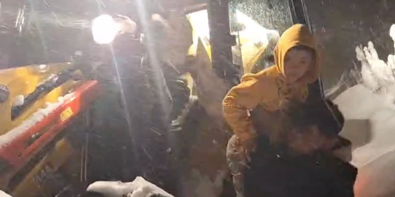 Siirt'te ekipler 8 yaşındaki çocuk için seferber oldu