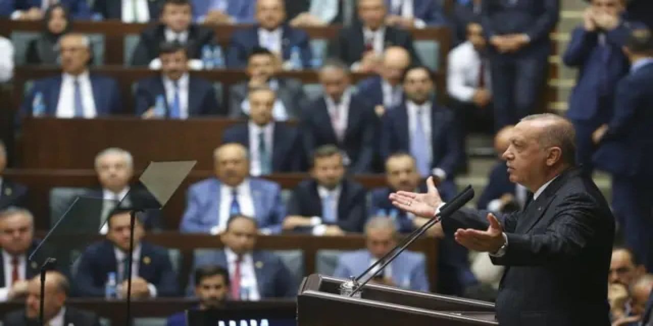 AKP’de ‘medya’ operasyonu: Televizyonda boy gösterecek 20 vekil belirlendi