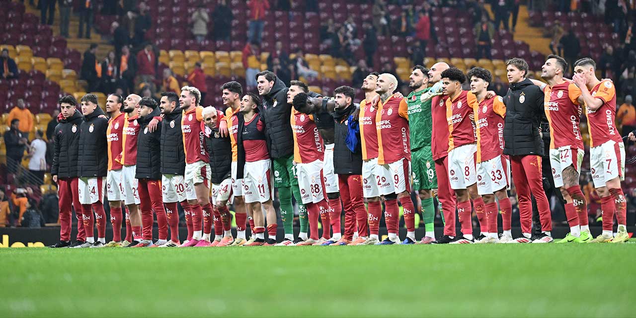 Galatasaray'da ayrılık kapıda: Trabzonspor'un teklifi ortaya çıktı