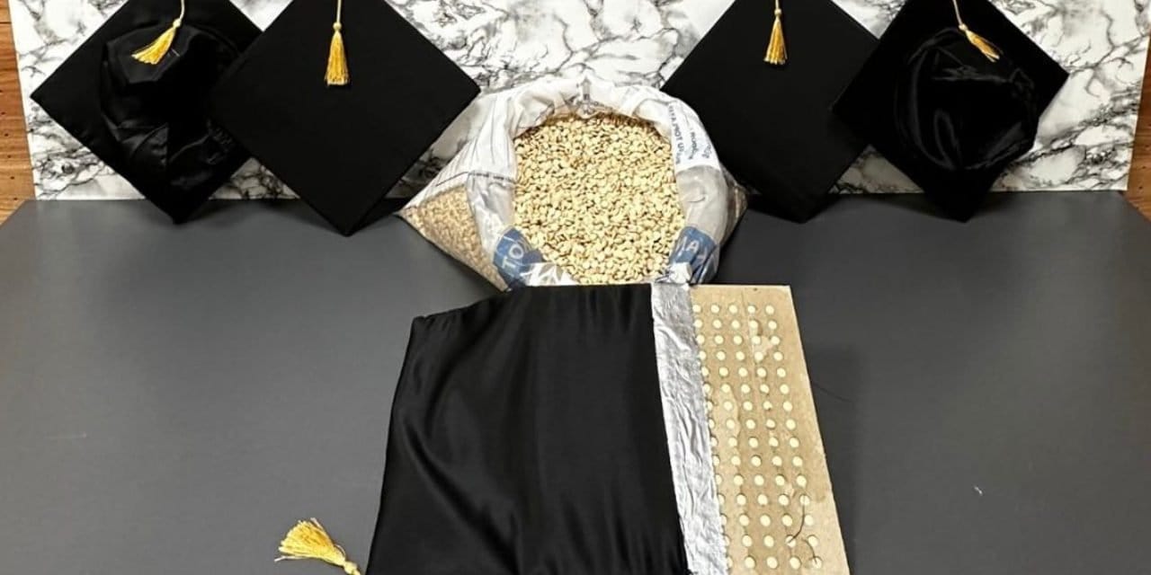 Mezuniyet kepinden diploma değil zehir çıktı: Bağcılar'da pes dedirten sevkiyat!