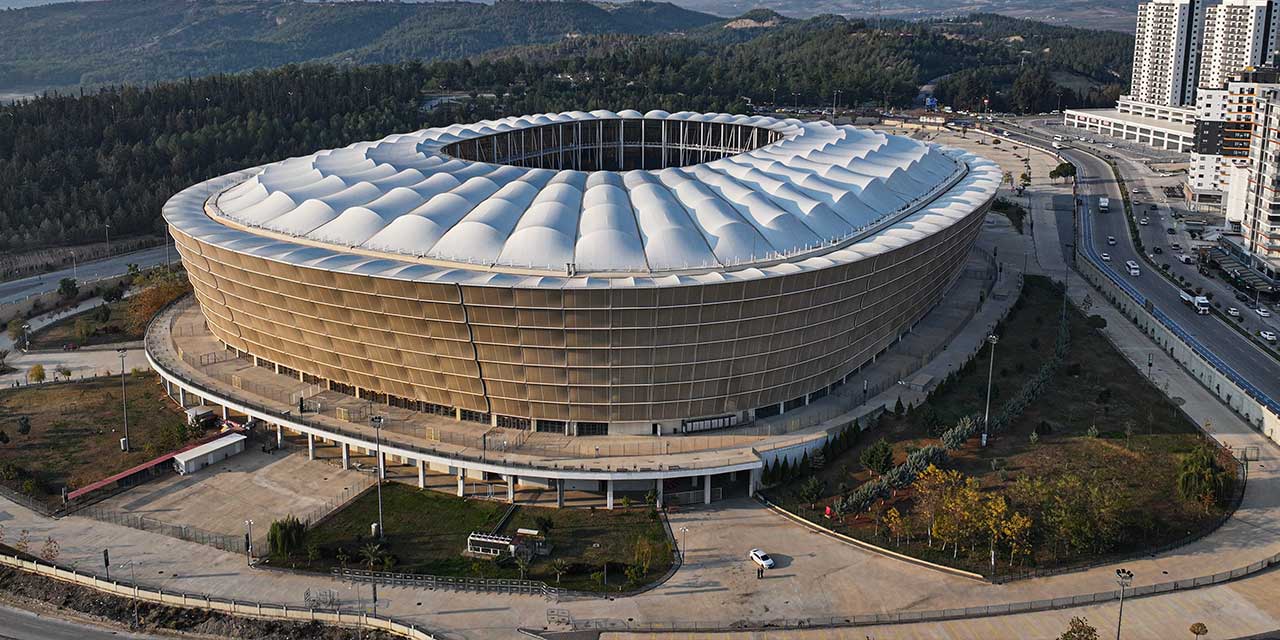 Yeni Adana Stadyumu'nda 40 gün sonra tablo ortaya çıktı