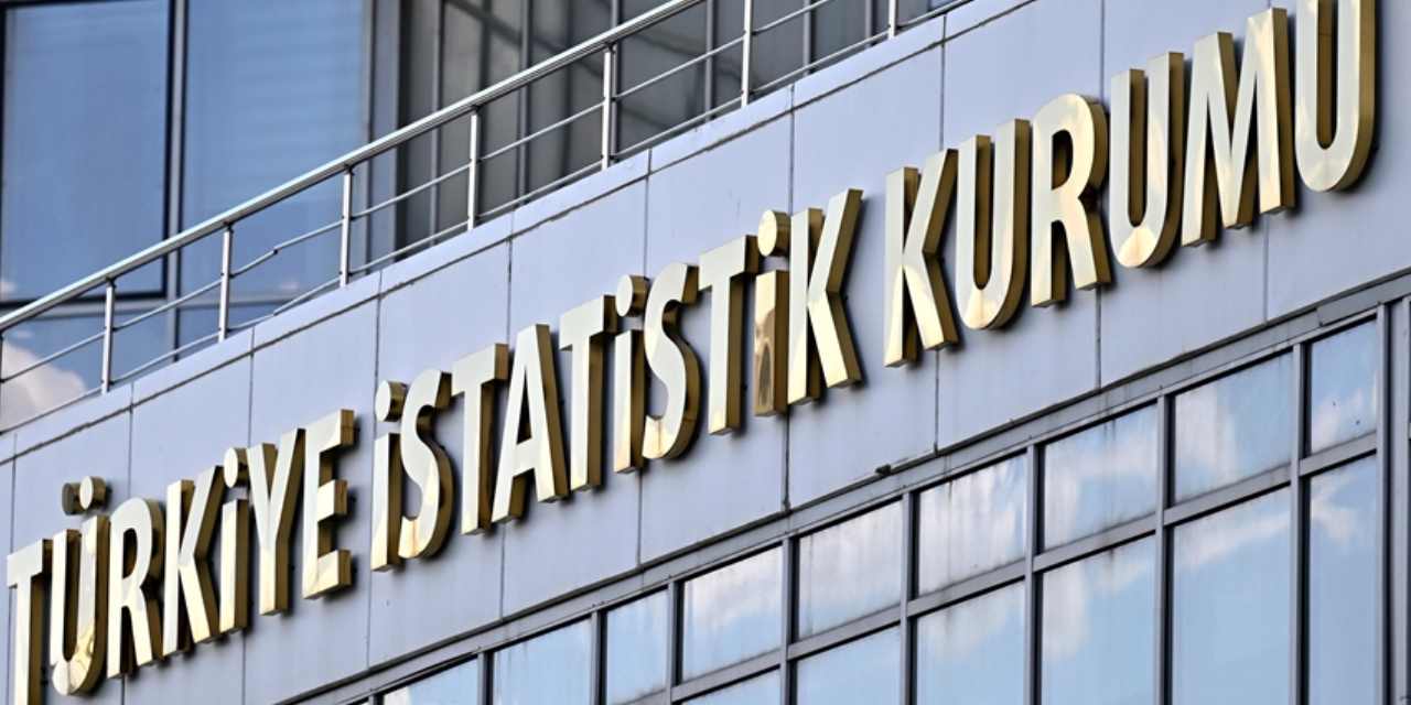 TÜİK’in 'taşıt' ihalesi tanıdığa gitti: AKP'li isim yine milyonlar alacak!