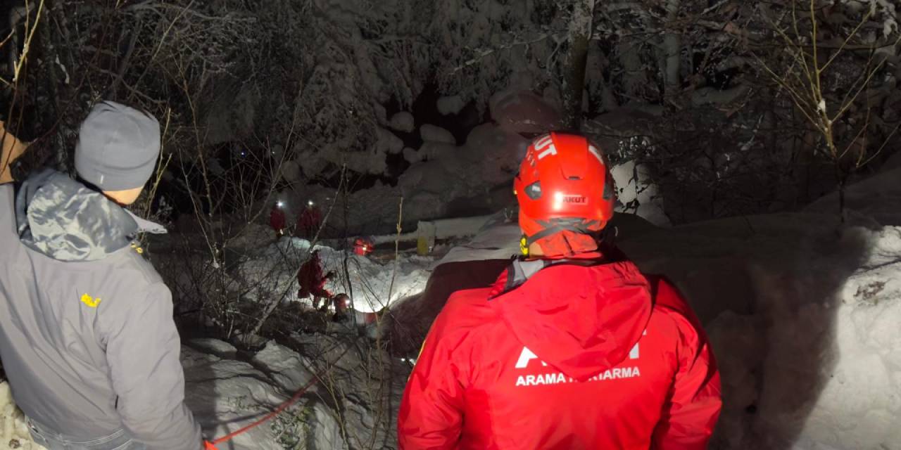 2 belediye meclis üyesinin cansız bedeni bulundu! Uçuruma yuvarlanmışlar