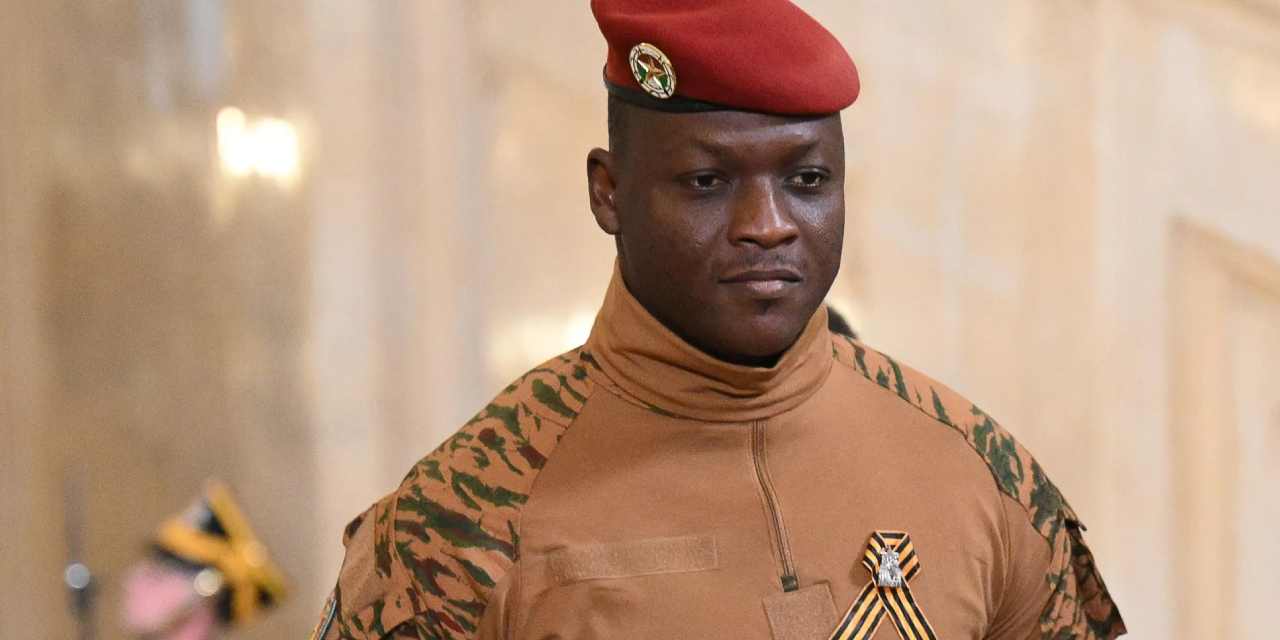 İbrahim Traore ABD vatandaşlarına vize yasağı getirdi