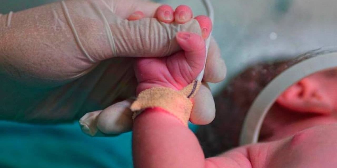 Kan donduran iddia: İstanbul'un göbeğinde iki aylık bebek açlıktan can verdi