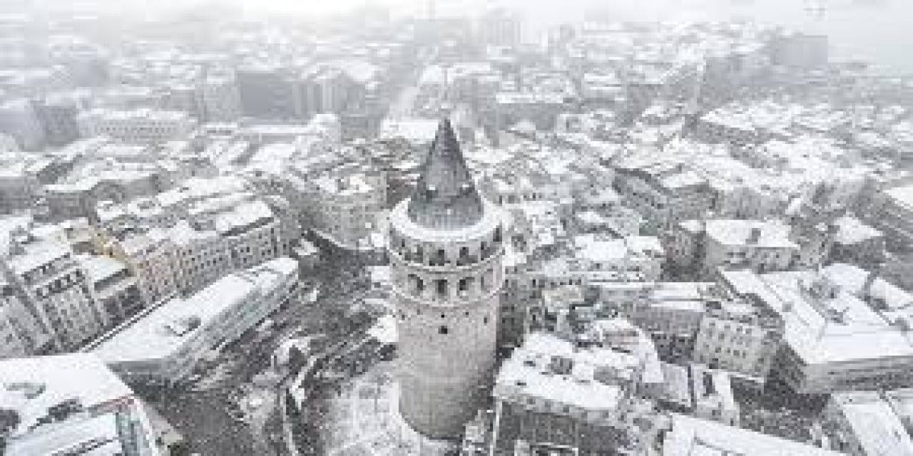 Dikkat: AKOM İstanbul için saat verdi