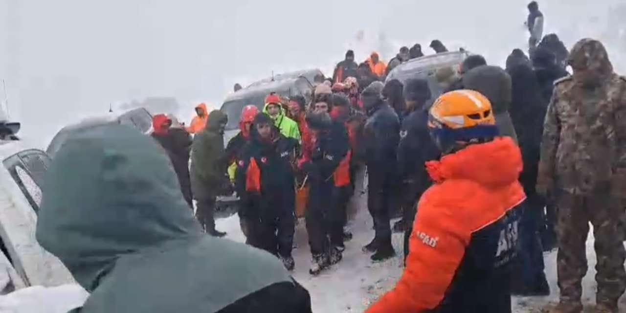 Artvin'deki çığda ölü sayısı 2'ye yükseldi