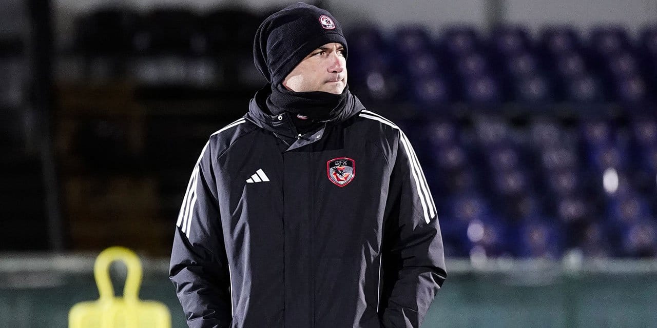 Burak Yılmaz Trabzonspor'dan 2 futbolcuyu istiyor