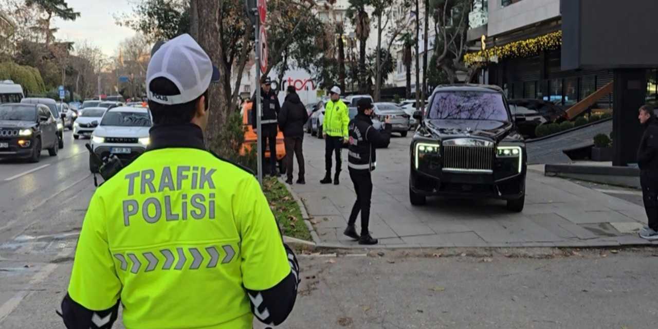 11 milyar liralık lüks araç vurgunu! Çekilen otomobillere bakan bir daha baktı