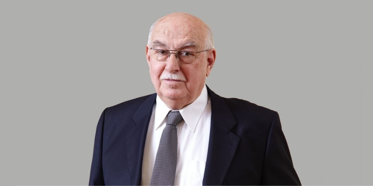 Türkiye'nin ünlü milyarderi hayatını kaybetti: Dev holdingin çalışanları yasta