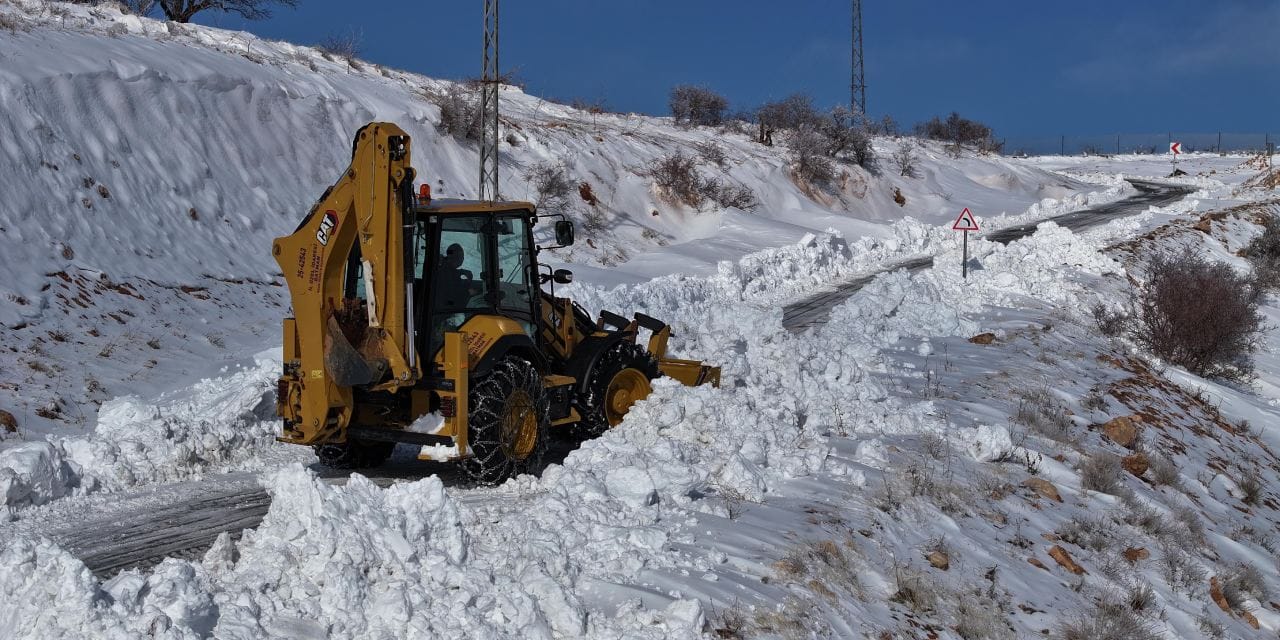 Valilikler peş peşe duyurdu: 5 Ocak'ta çok sayıda ilde eğitime kar engeli