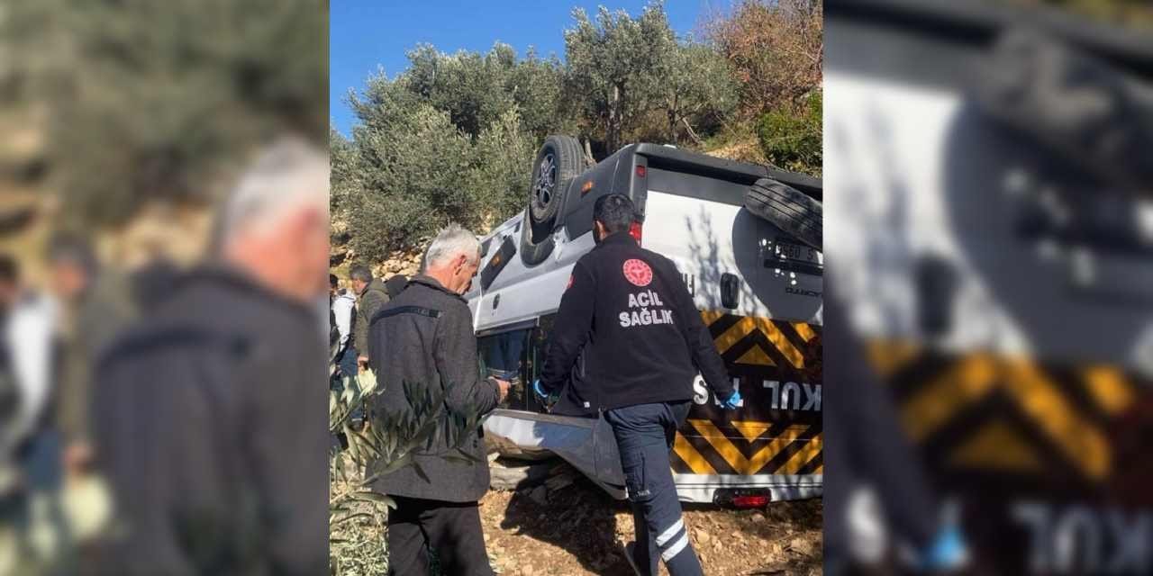 Hatay’da öğrenci servisi şarampole yuvarlandı