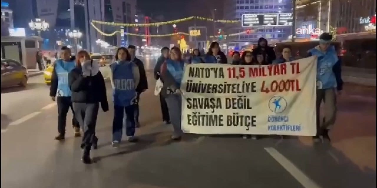 Öğrenciler KYK ücretine karşı ayaklandı: 4 bin TL ile Mehmet Şimşek geçinsin