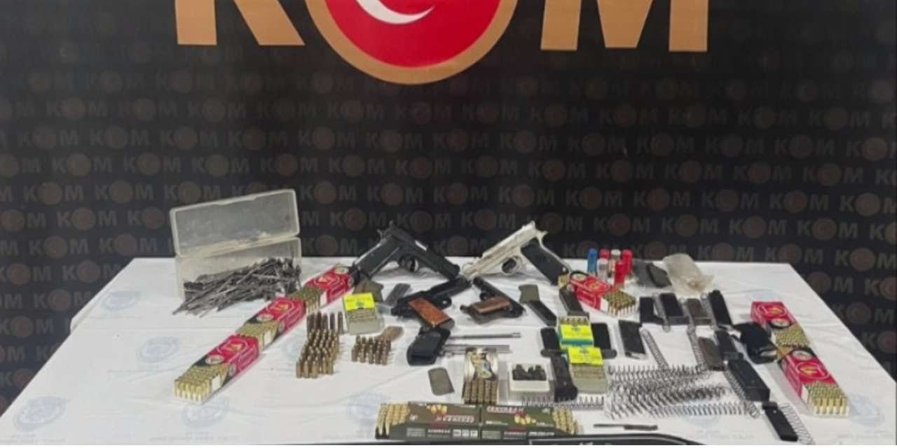 Amasya’da baba ve oğul silah kaçakçılığından gözaltına alındı