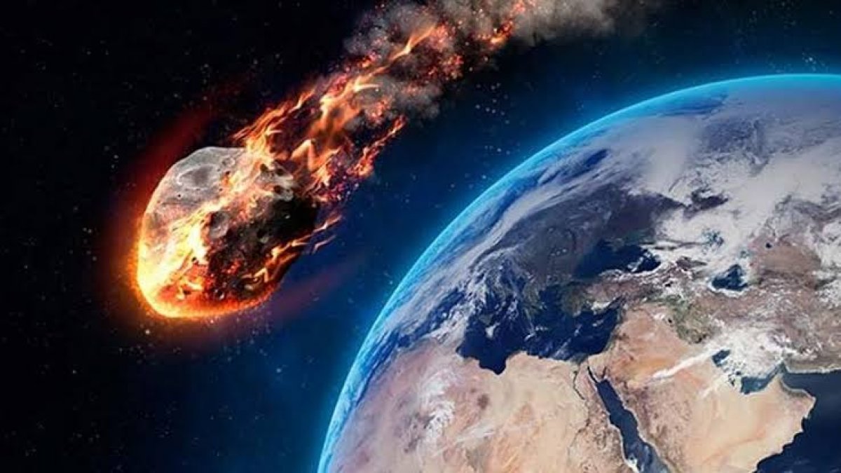 Nasa duyurdu: Gezegenimize iki asteroid birden yaklaşıyor