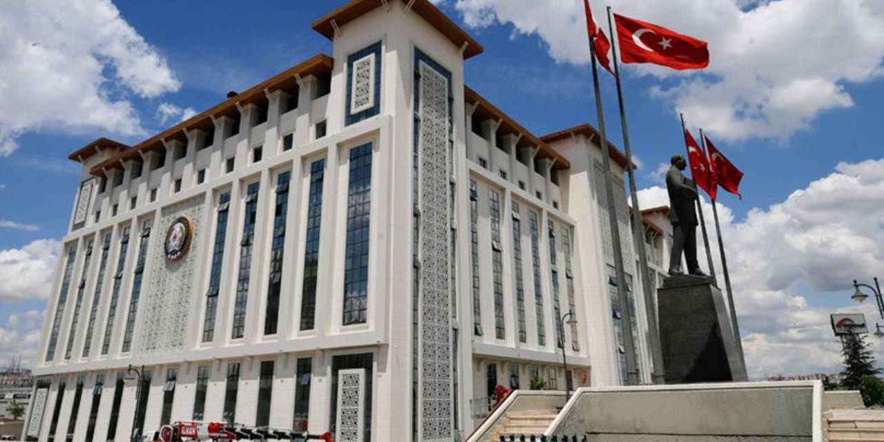 Ankara Emniyeti İstihbarat Şube Müdürü görevden alındı! Sosyal medya gönderisi iddiası