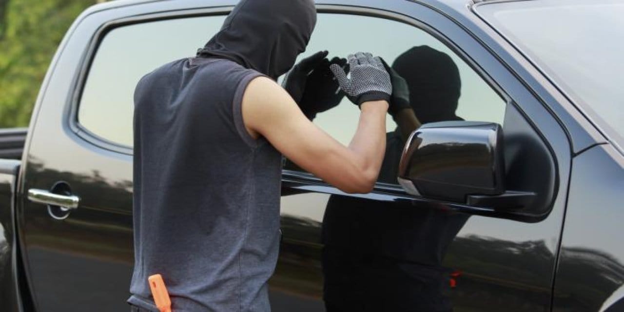 Araba hırsızlarını pes ettiren 6 yöntem