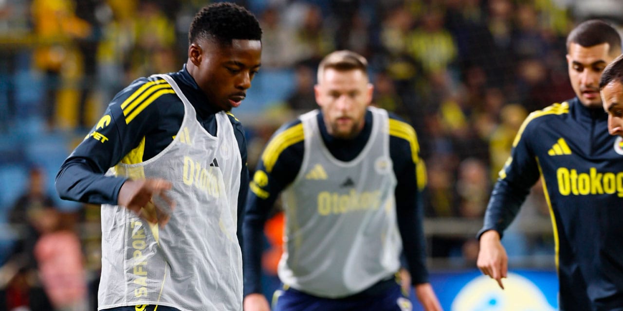 Fenerbahçe'de Musaba Samsunspor'u 4 dakikada üzdü