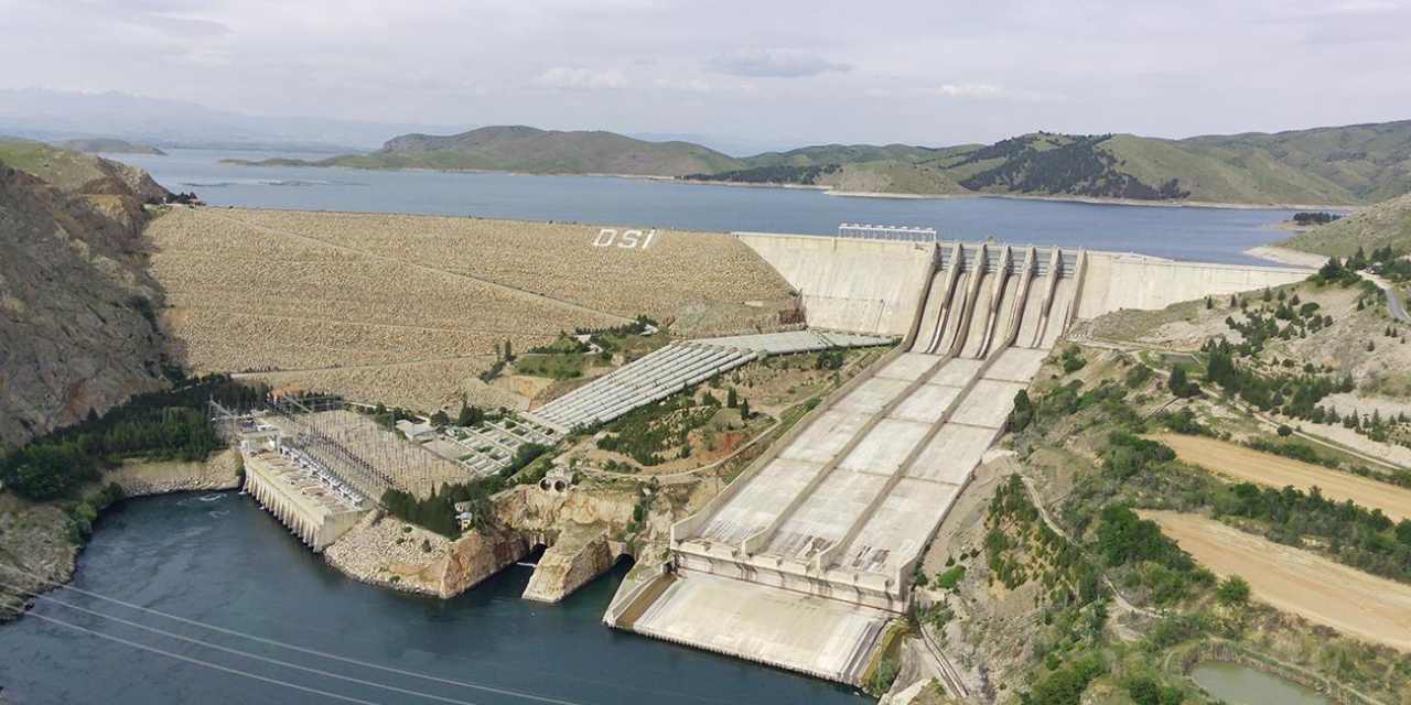 Keban Barajı'nda 400 milyonluk sızıntı: 65 bin haneye yetecek elektrik boşa gitti!