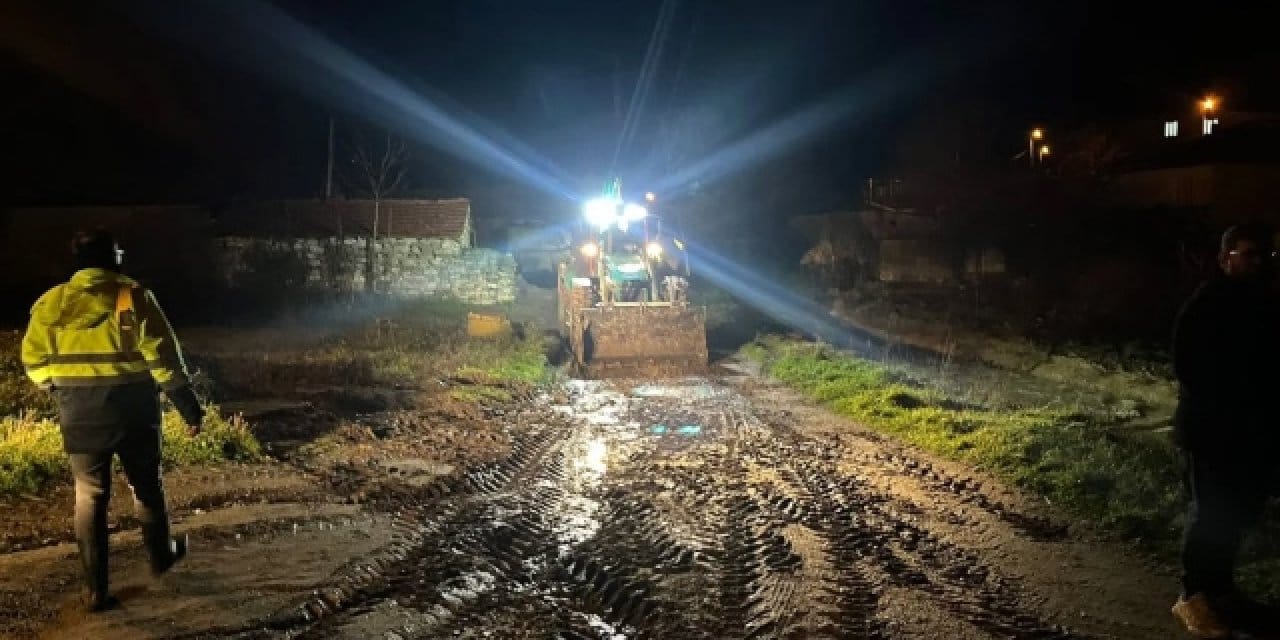 Meteoroloji uyarmıştı: Edirne'de şiddetli yağış su baskınlarına sebep oldu