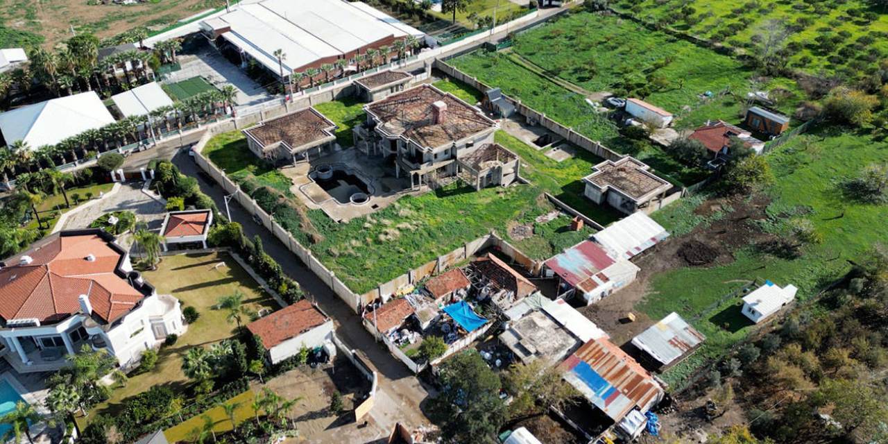 Gökçeklerin kayıtlara "Kerpiç ev" diye geçen 300 milyonluk sarayı ortaya çıktı