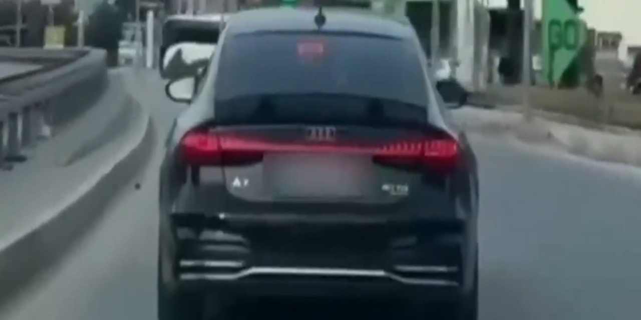 Ali Yerlikaya dururdu: Yasa dışı çakarlı aracın sürücüsüne ceza yağdı!