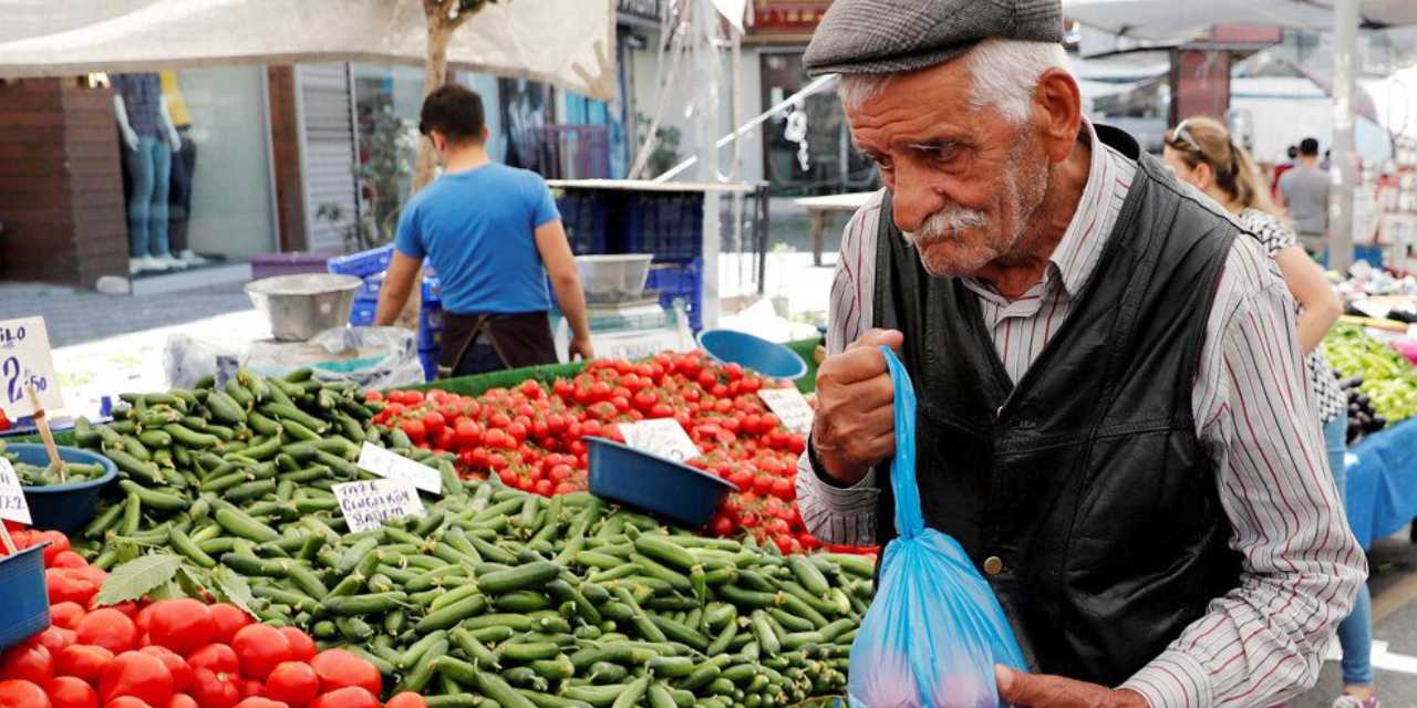 Emeklinin çöküşü adım adım hazırlanmış: 3 düzenleme açlık sınırının altına itmeye yetti