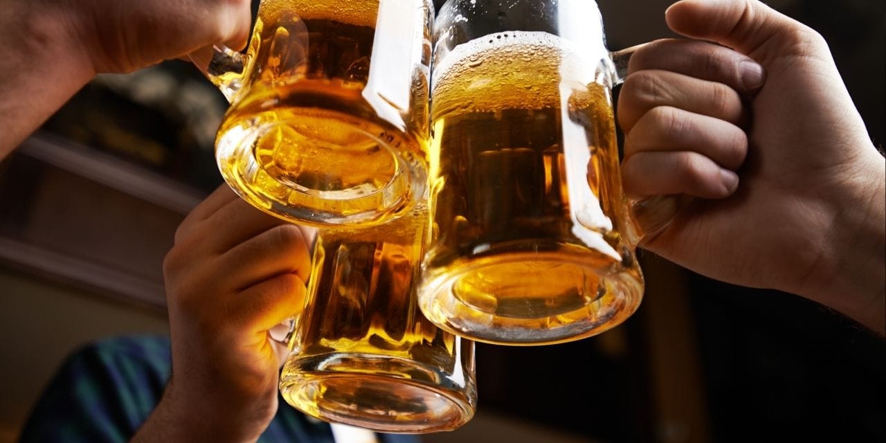 İçkiye dev zam! Biradan rakıya, viskiden votkaya adeta yağdı!