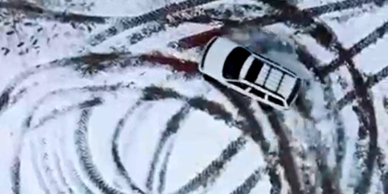 Cami avlusunda drift yapan sürücüye on binlerce liralık ceza!