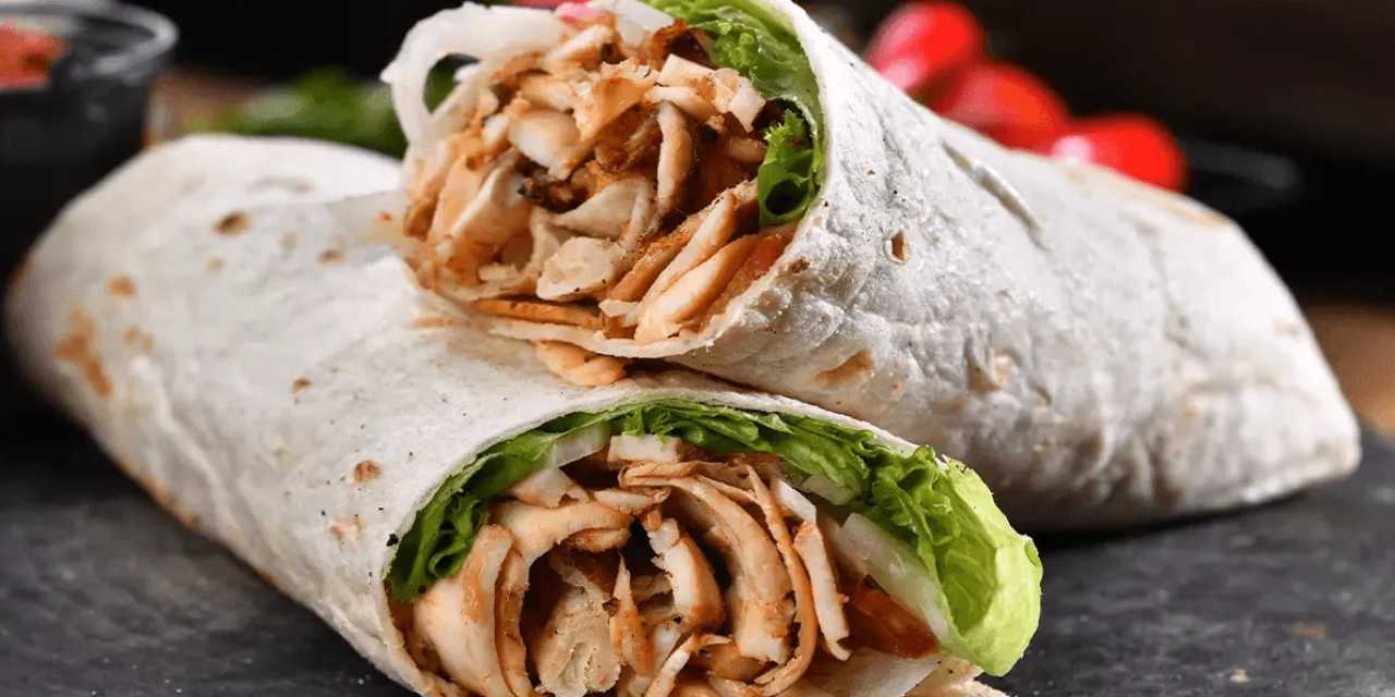 KYK bursu zamma isyan etti: Tavuk dürümün yarısını kim yedi?