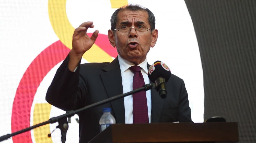 Dursun Özbek "Galatasaray başkanının aklından bile geçmez" diyerek anlaşmayı açıkladı