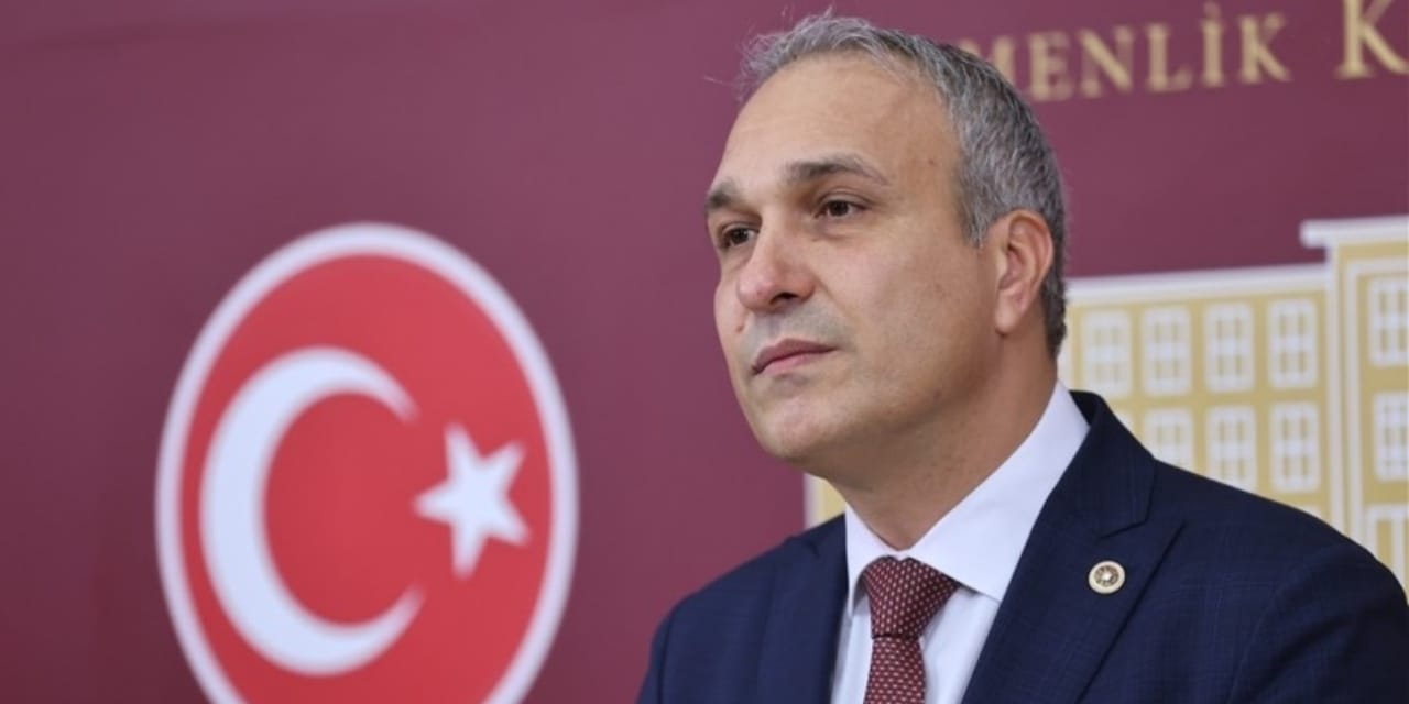 CHP'li Özçağdaş'tan 'fenomen' öğretmenlere yaptırım çağrısı