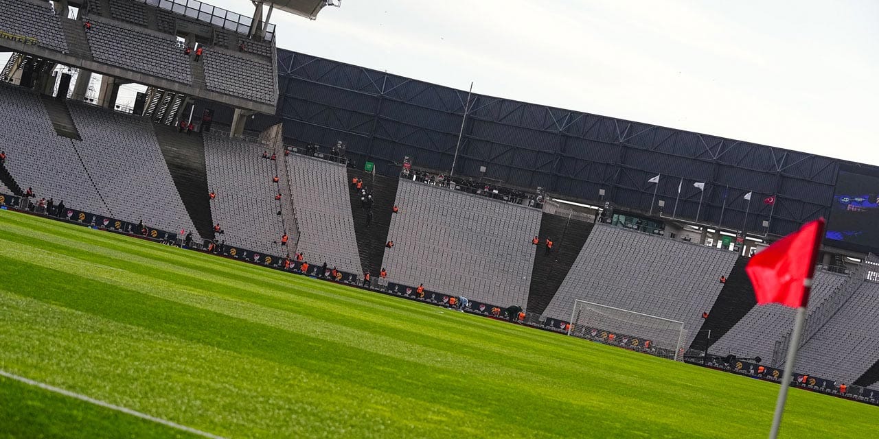 Derbi öncesi ilk görüntüler geldi: TFF'nin inadı skandala dönüştü