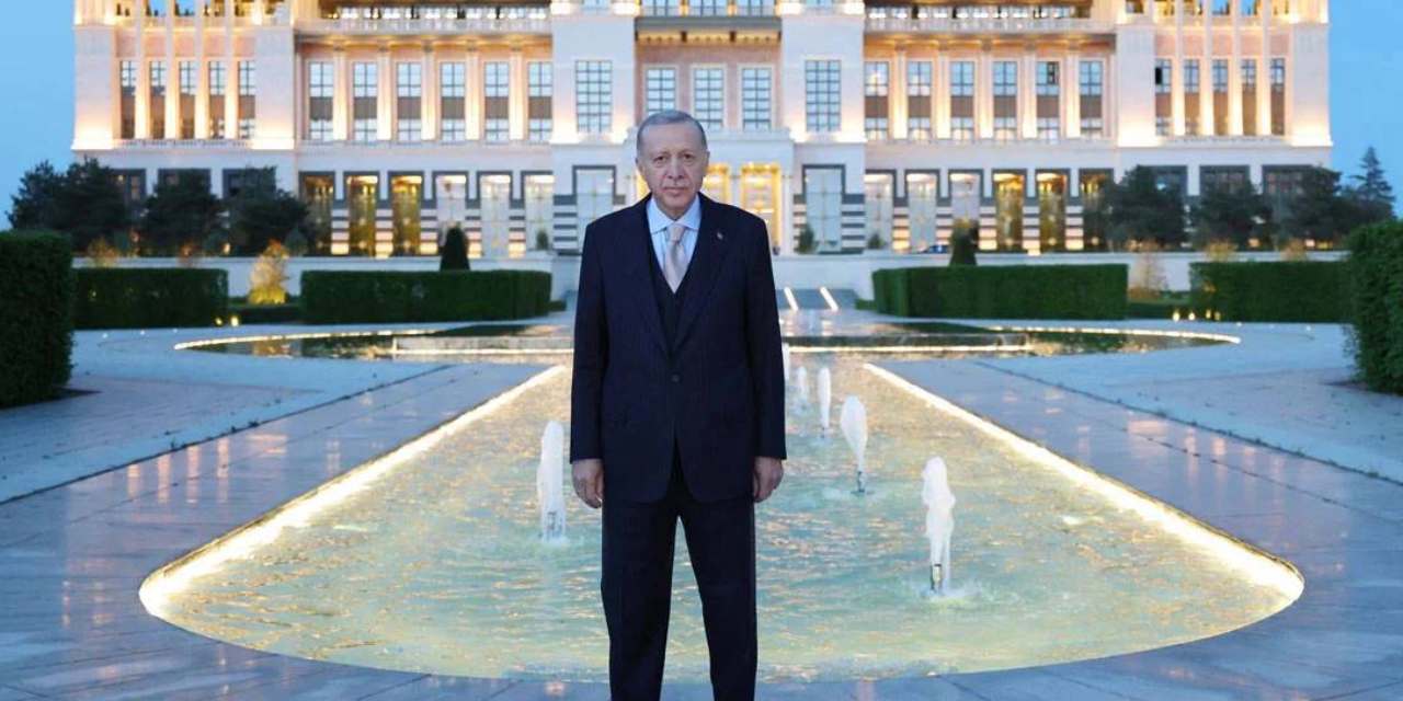 "Erdoğan'ın danışmanı da bu işte" deyip milyonlarca lira dolandırdı