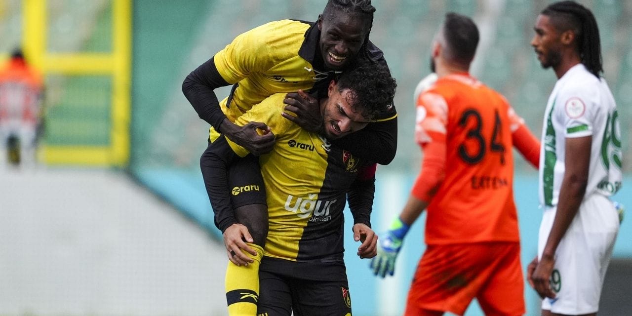 Serikspor bozguna uğradı: Bir de kendi kalesine attı