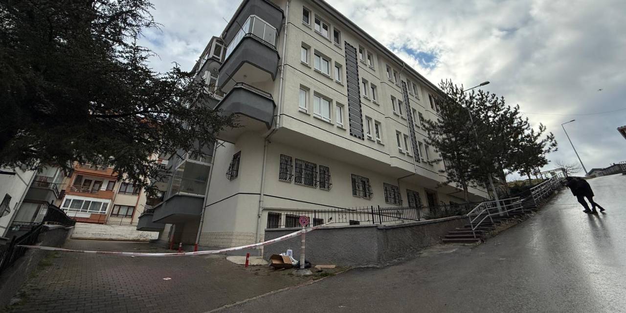 Ankara'da çökme tehlikesi: 5 katlı bina boşaltıldı