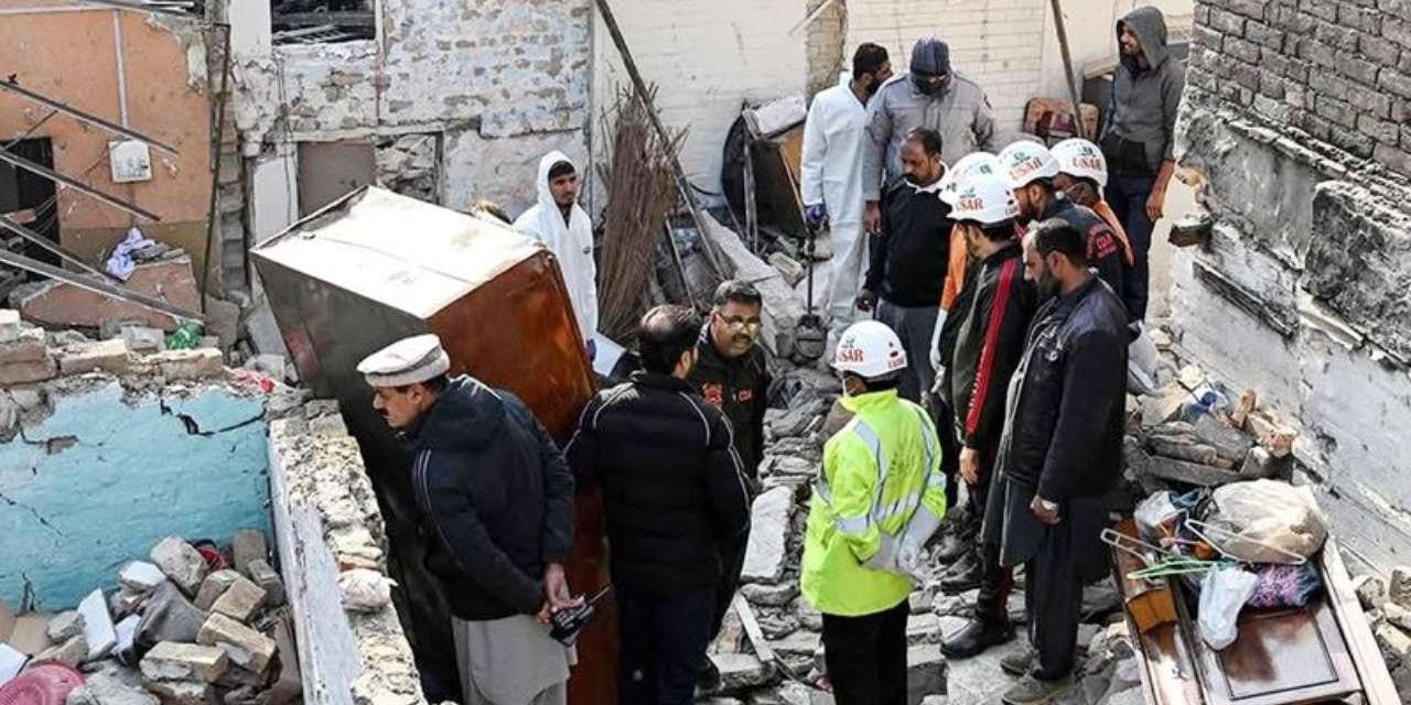 Pakistan'da düğün evinde patlama: 8 ölü