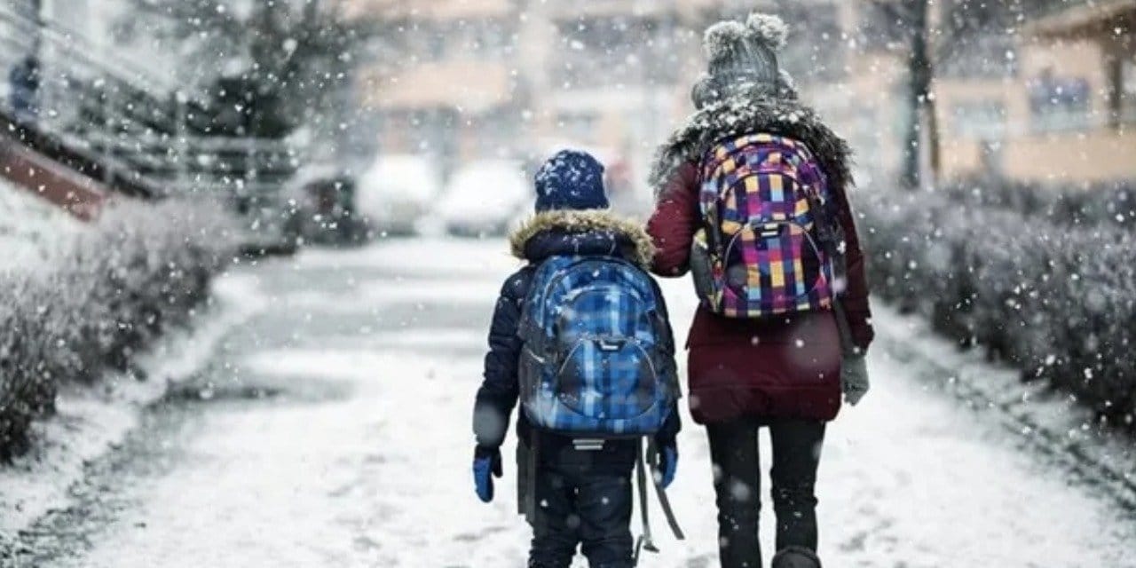 Yarın okulların tatil olduğu iller belli olmaya başladı! İstanbul ve Ankara için karar bekleniyor