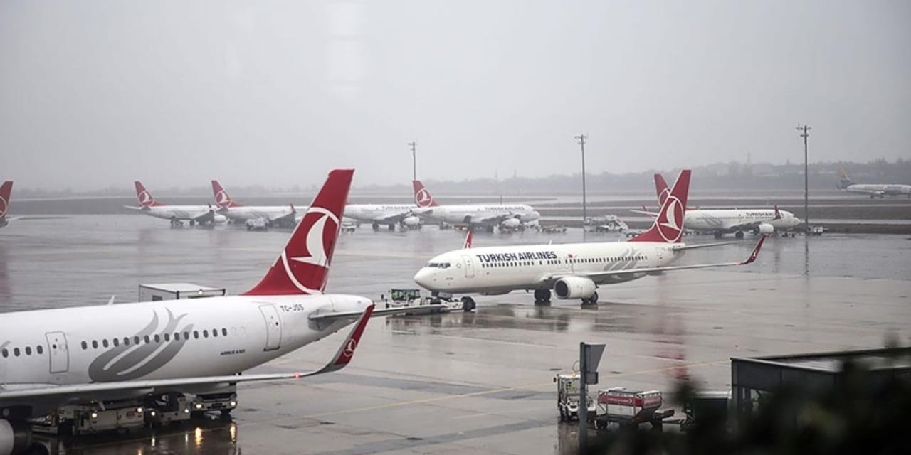 THY'nin İstanbul'da 54 seferi iptal