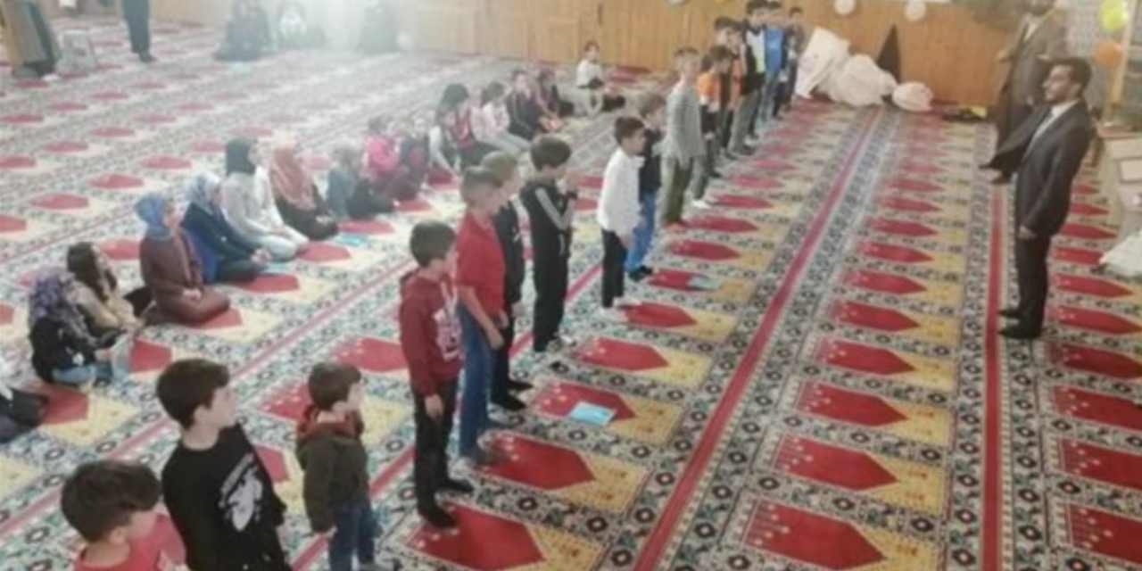 YÖK'ten üniversitelere 'cuma namazı' talimatı!