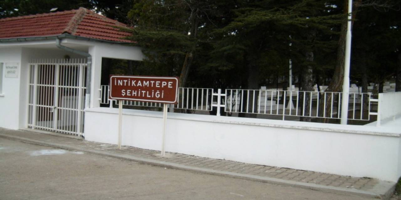 Kurtuluş Savaşı şehitliğinin dibine maden ocağı açacaklar!