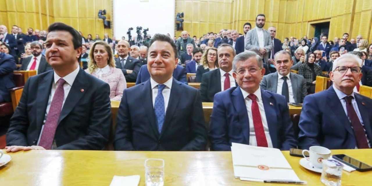 Yeni Yol'da genel başkan değişiyor