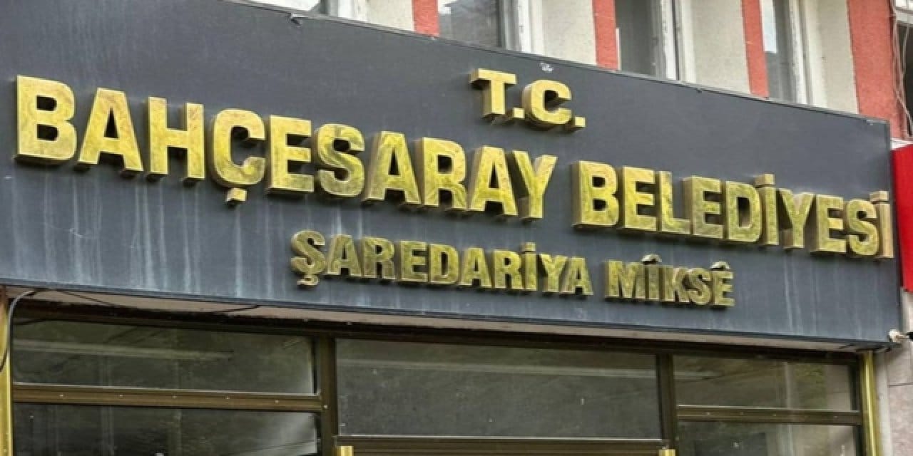 Van Bahçesaray'da kayyuma yargı freni: Görevden uzaklaştırma kararı iptal edildi