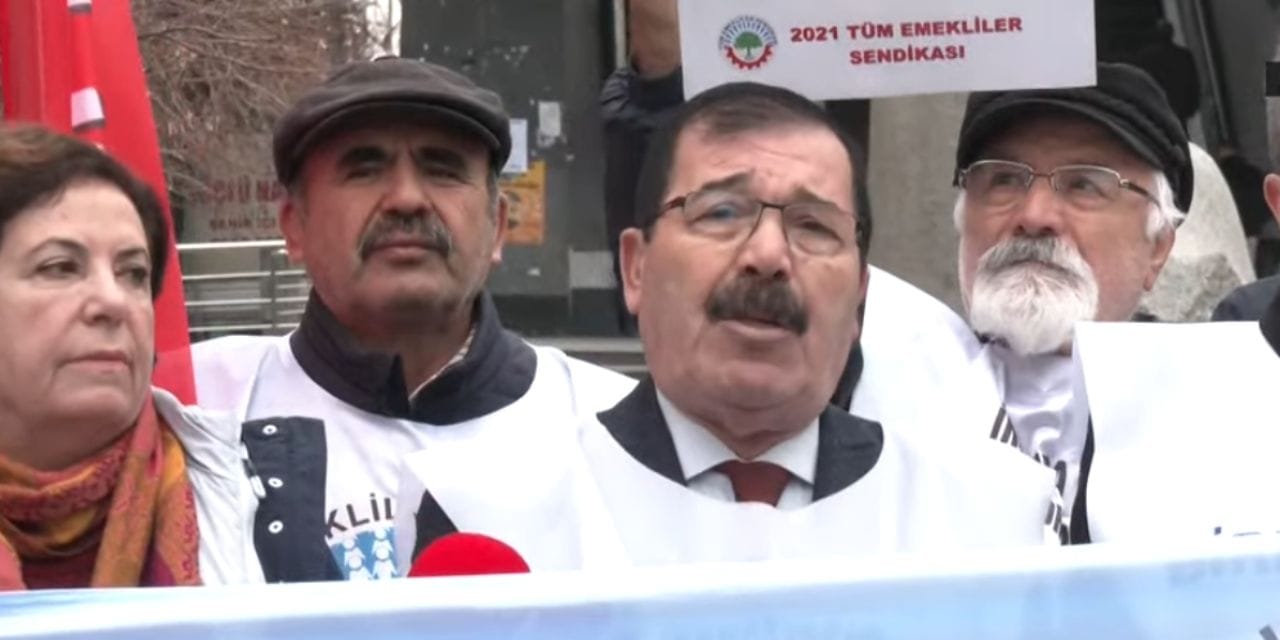 Emekliler sokağa indi!