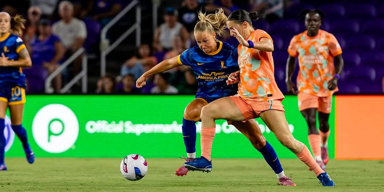 Sarı kırmızılı taraftar transfer beklerken haber kadın takımından geldi: Foederer Galatasaray'da