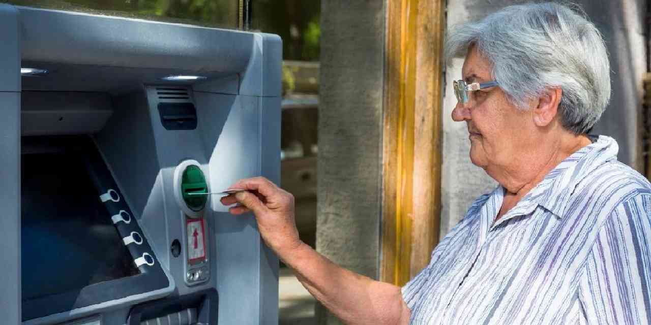 Emekliye promosyon tuzağı: Parayı alan borçlu çıkıyor